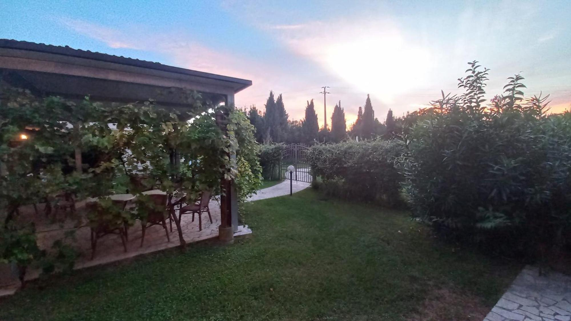 Fattoria Il Giardo Apartment Pietrasanta Ngoại thất bức ảnh