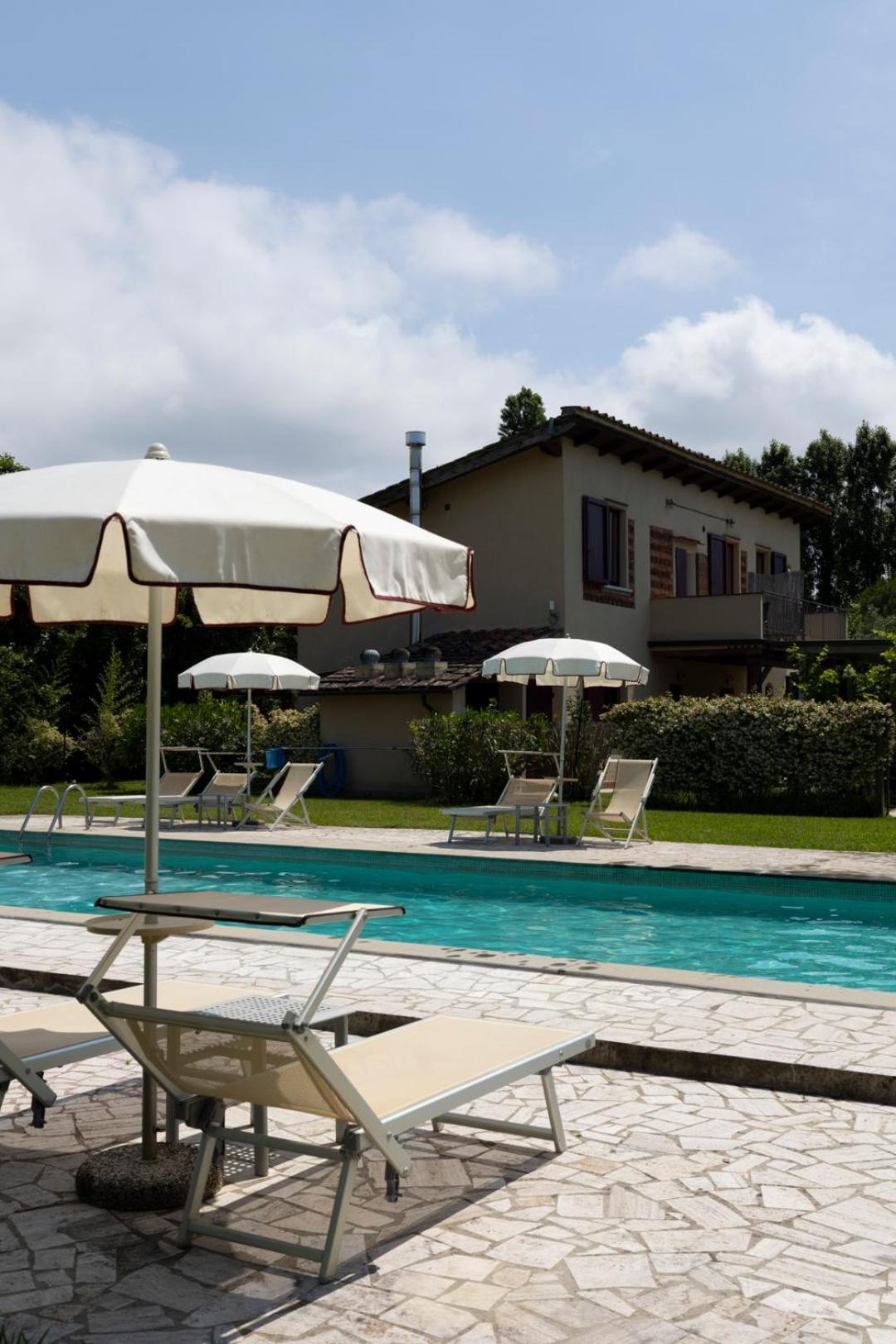 Fattoria Il Giardo Apartment Pietrasanta Ngoại thất bức ảnh