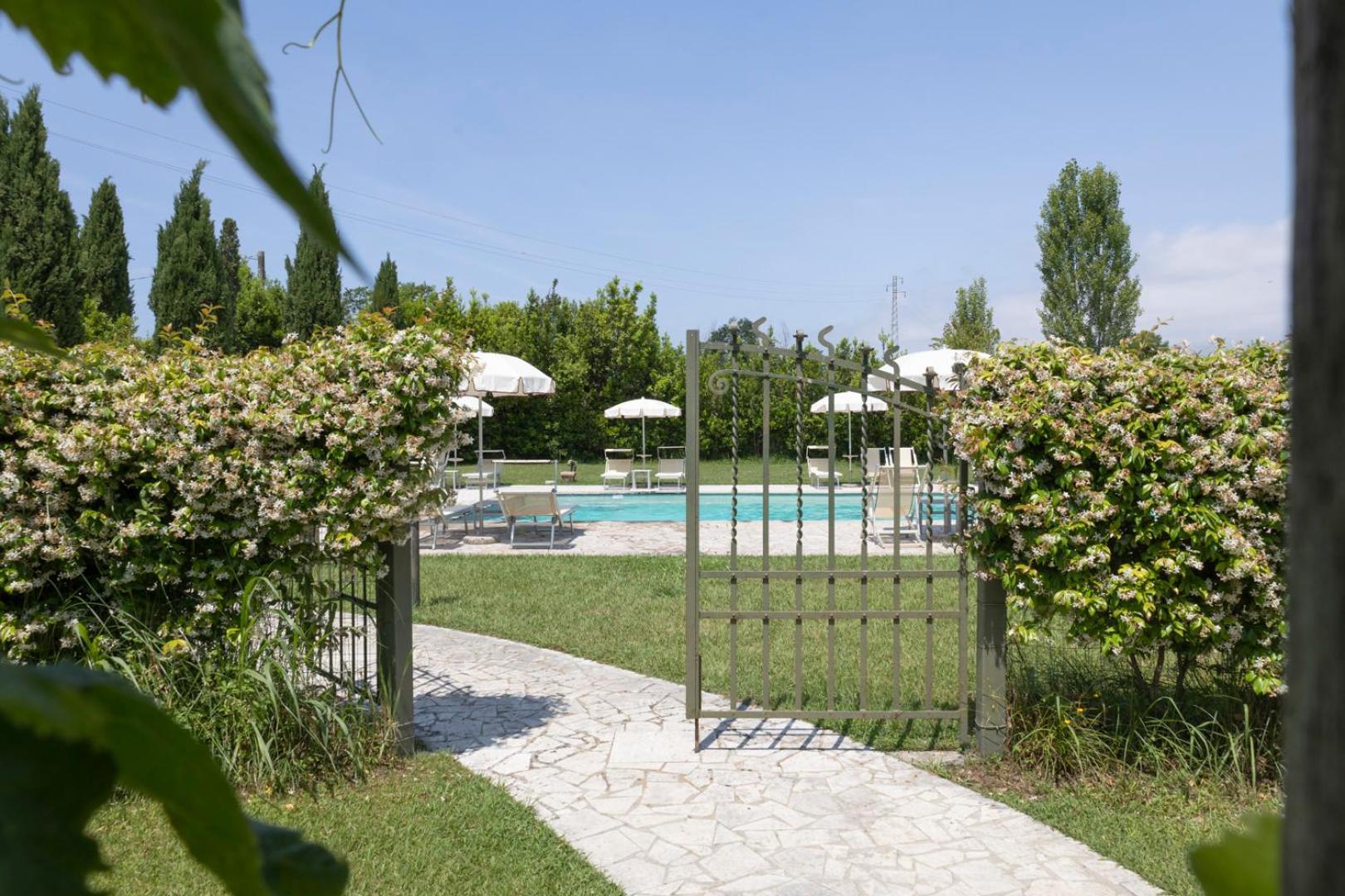 Fattoria Il Giardo Apartment Pietrasanta Ngoại thất bức ảnh